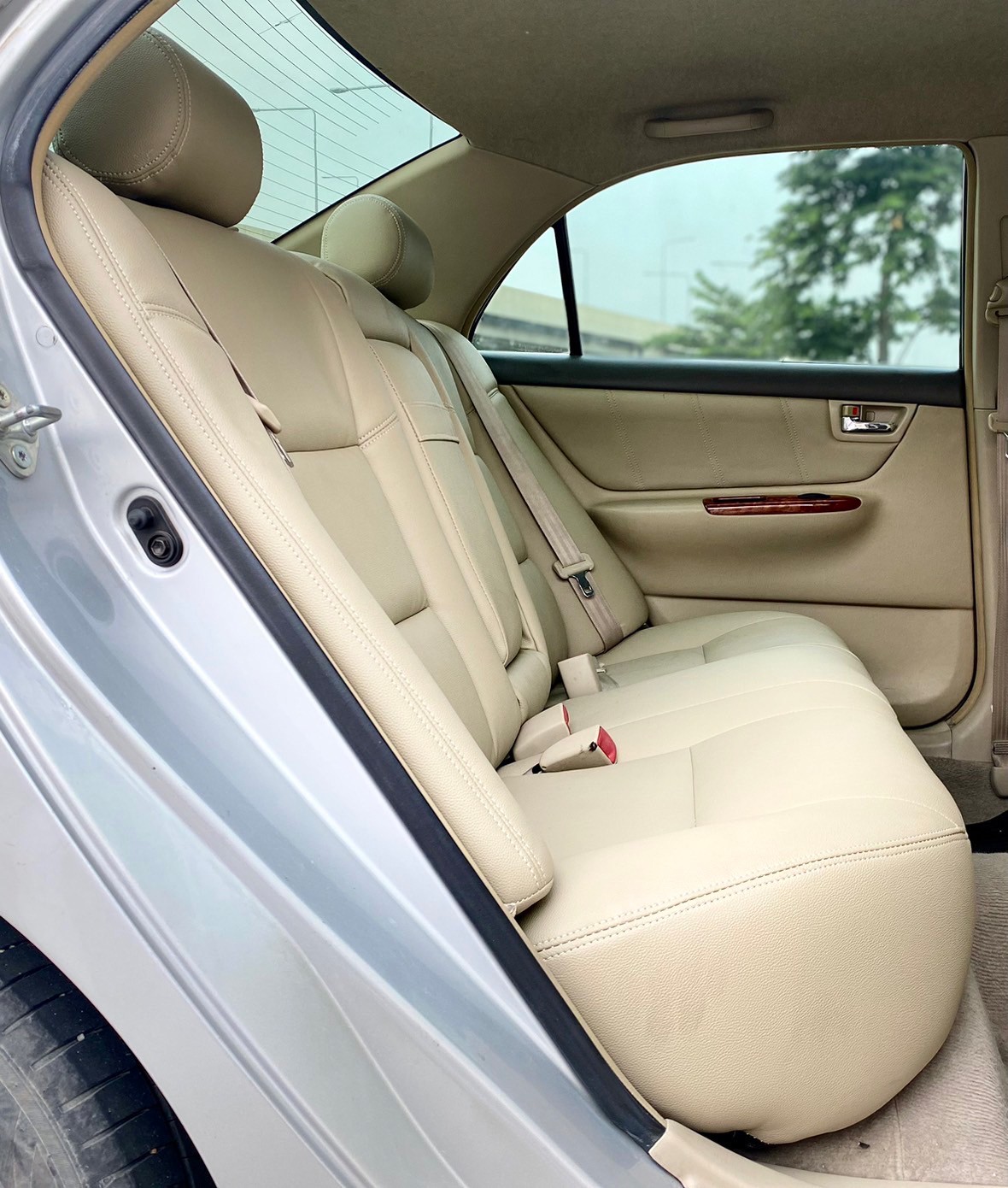 ALTIS 1.6G Y;2006(LPG) - Image 10